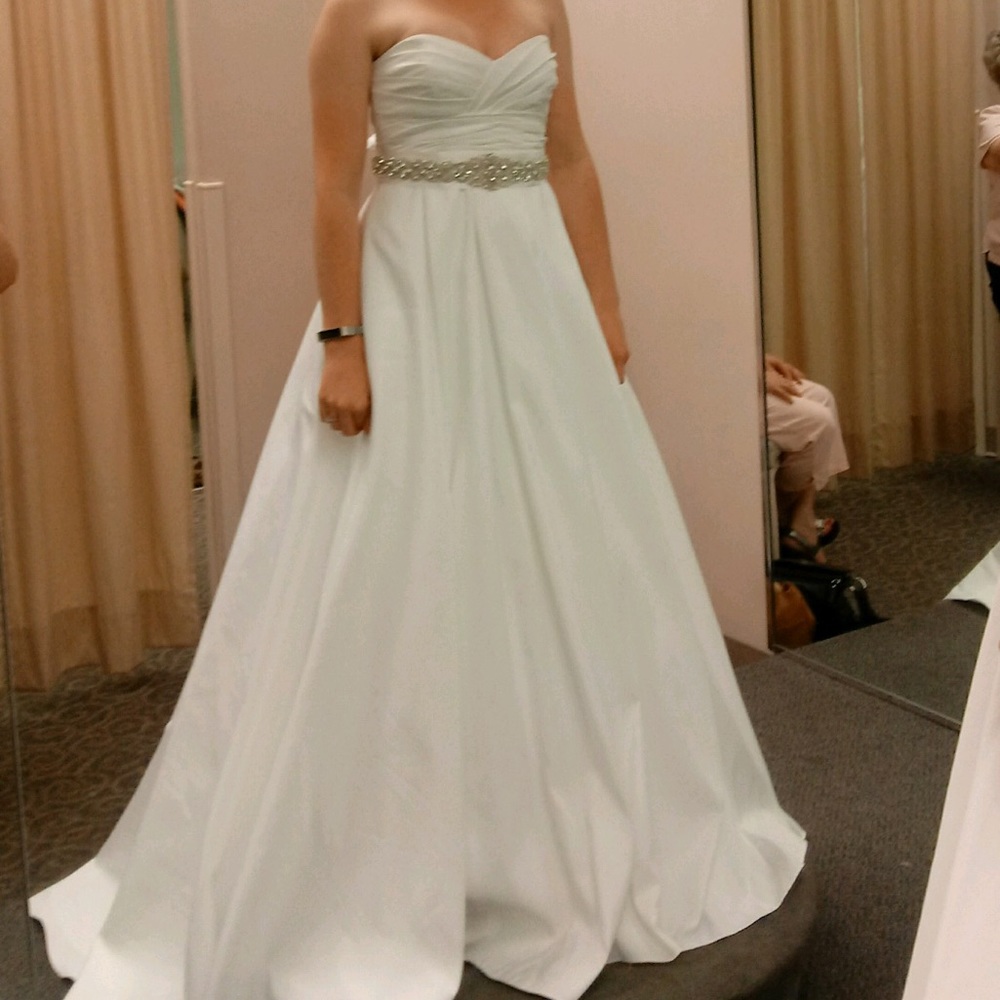 David’s bridal wedding gown